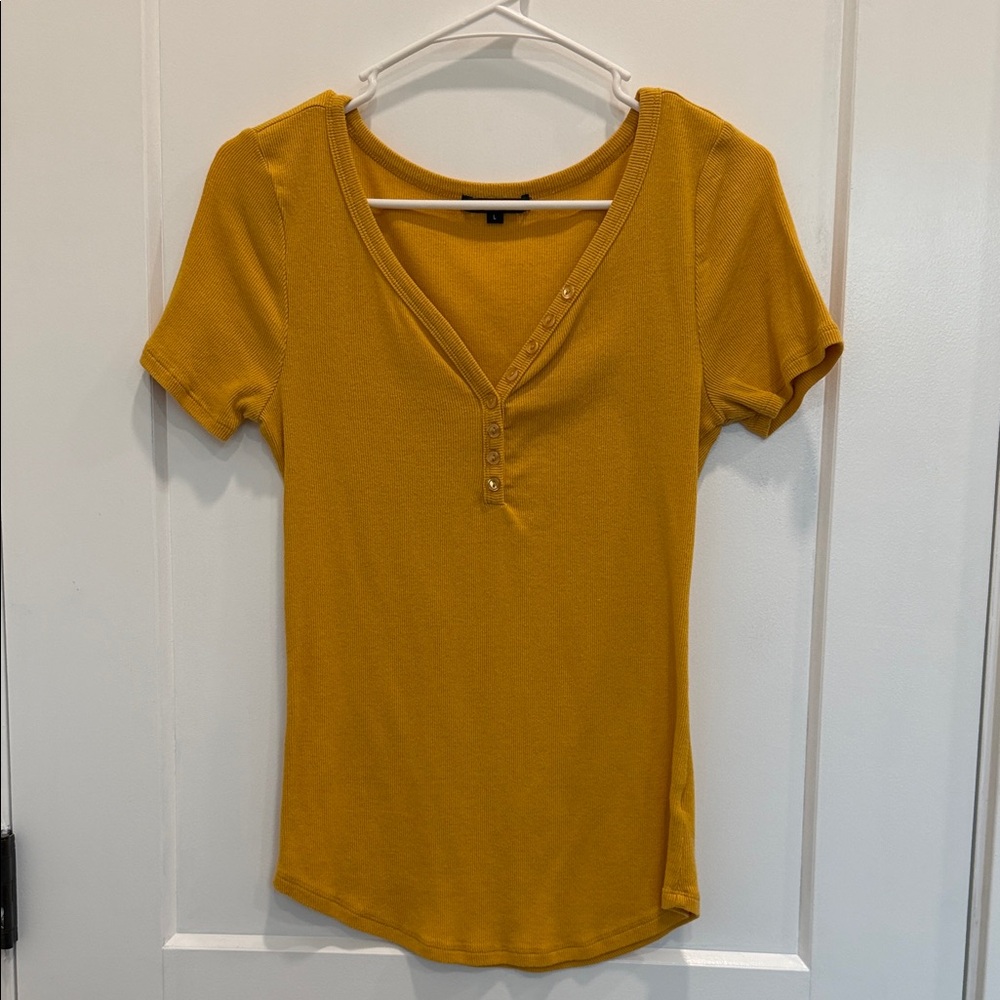 Ambiance Mustard Short Sleeve Women's Top
